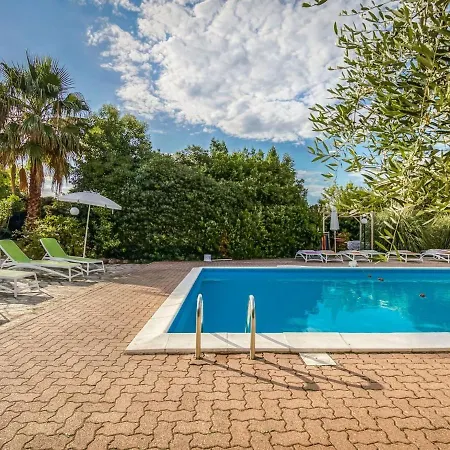 Enticing In With Swimming Pool